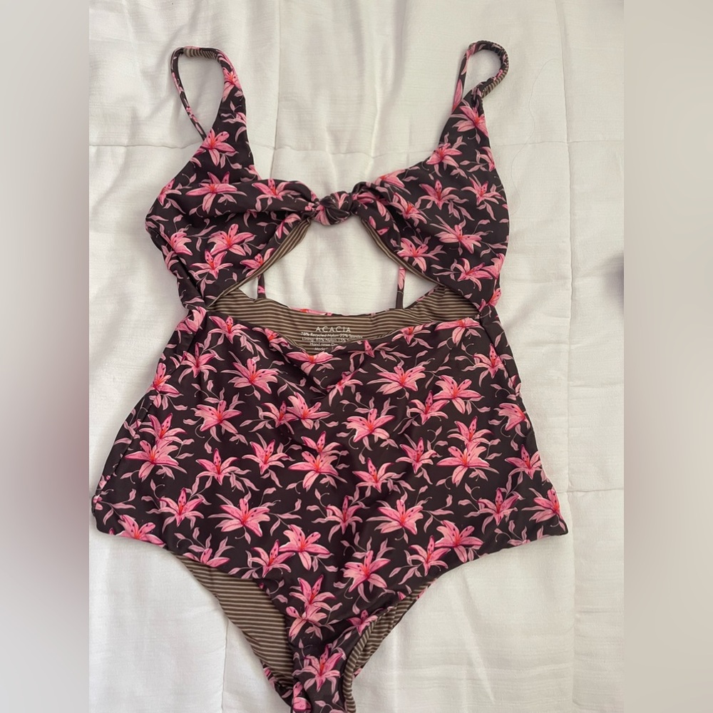 COPY - Acacia one piece SMALL